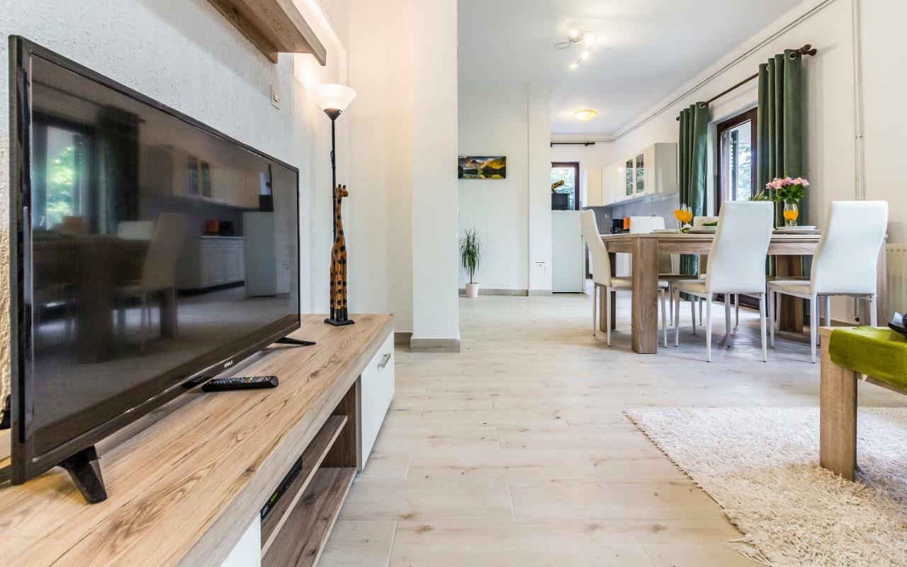 Apartments Tamara Медулин Екстериор снимка